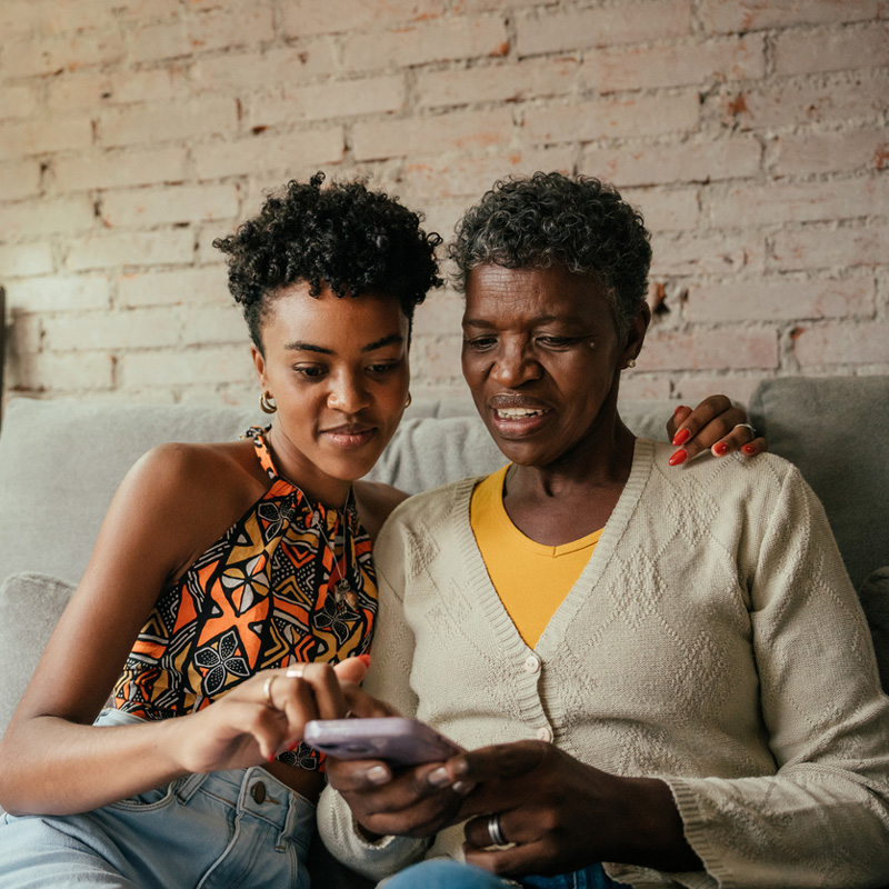 Helping grandmother with cybersecurity Helping a senior with cybersecurity